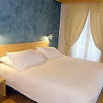 Meuble Sertorelli Reit بورمْيو