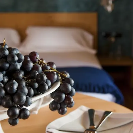 Meublè Sertorelli Reit 3* Bormio
