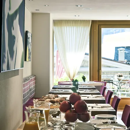 Meuble Sertorelli Reit Hotel