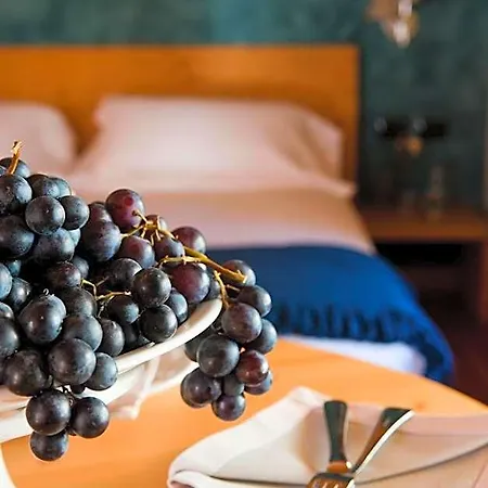 Meublè Sertorelli Reit Hotel