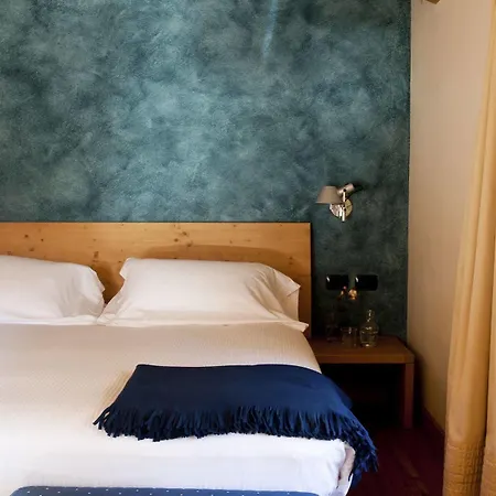 Meublè Sertorelli Reit Hotel